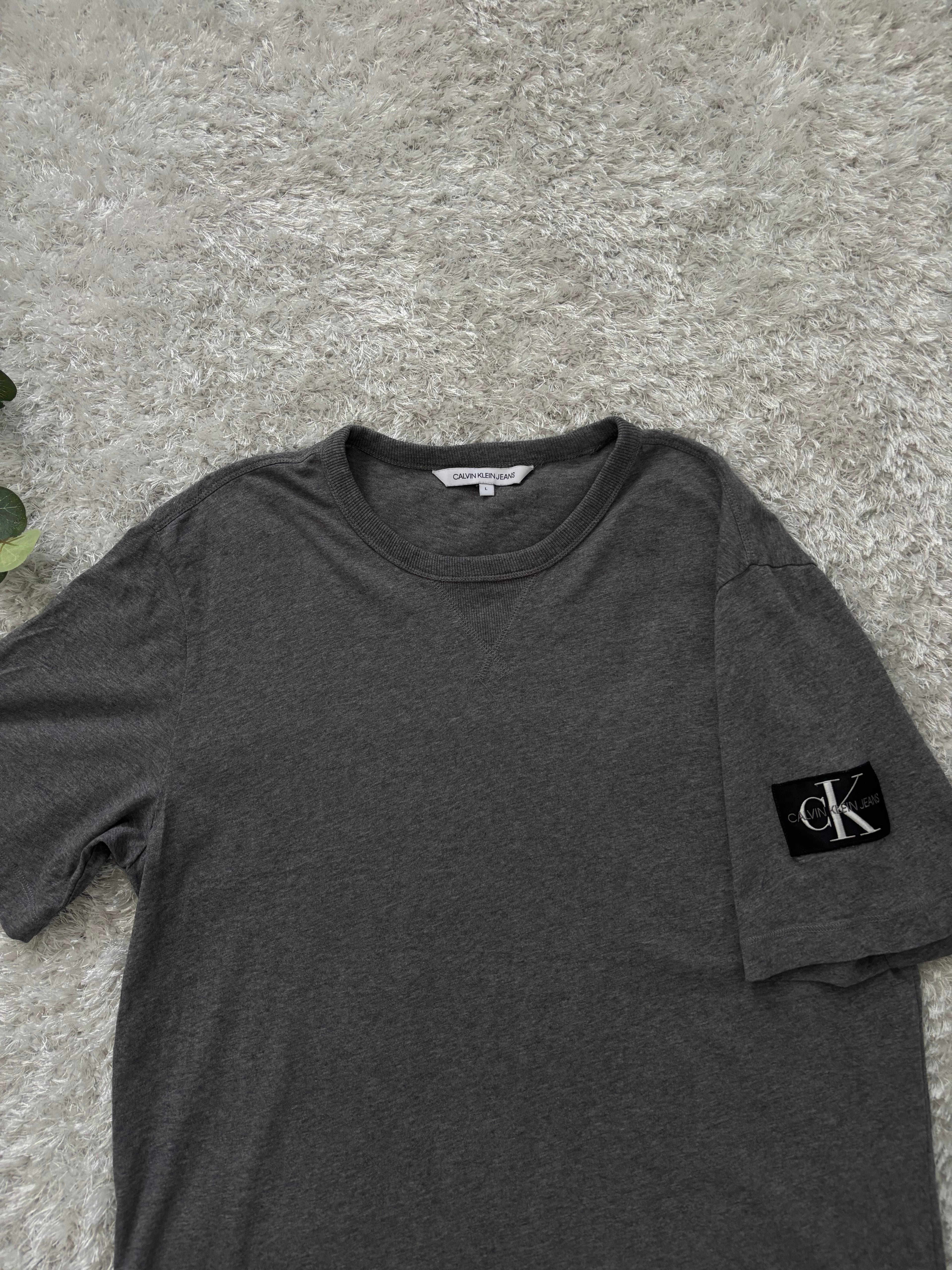 Calvin Klein T-Shirt