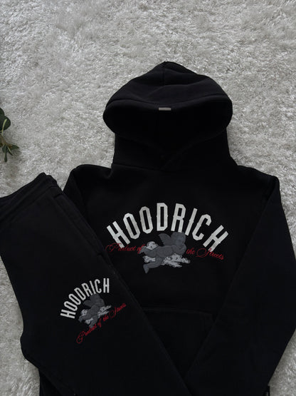 HOODRICH Set