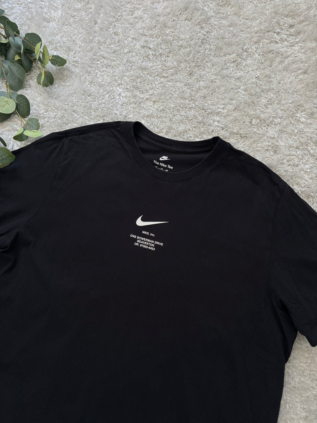 Nike SWOOSH T-Shirt