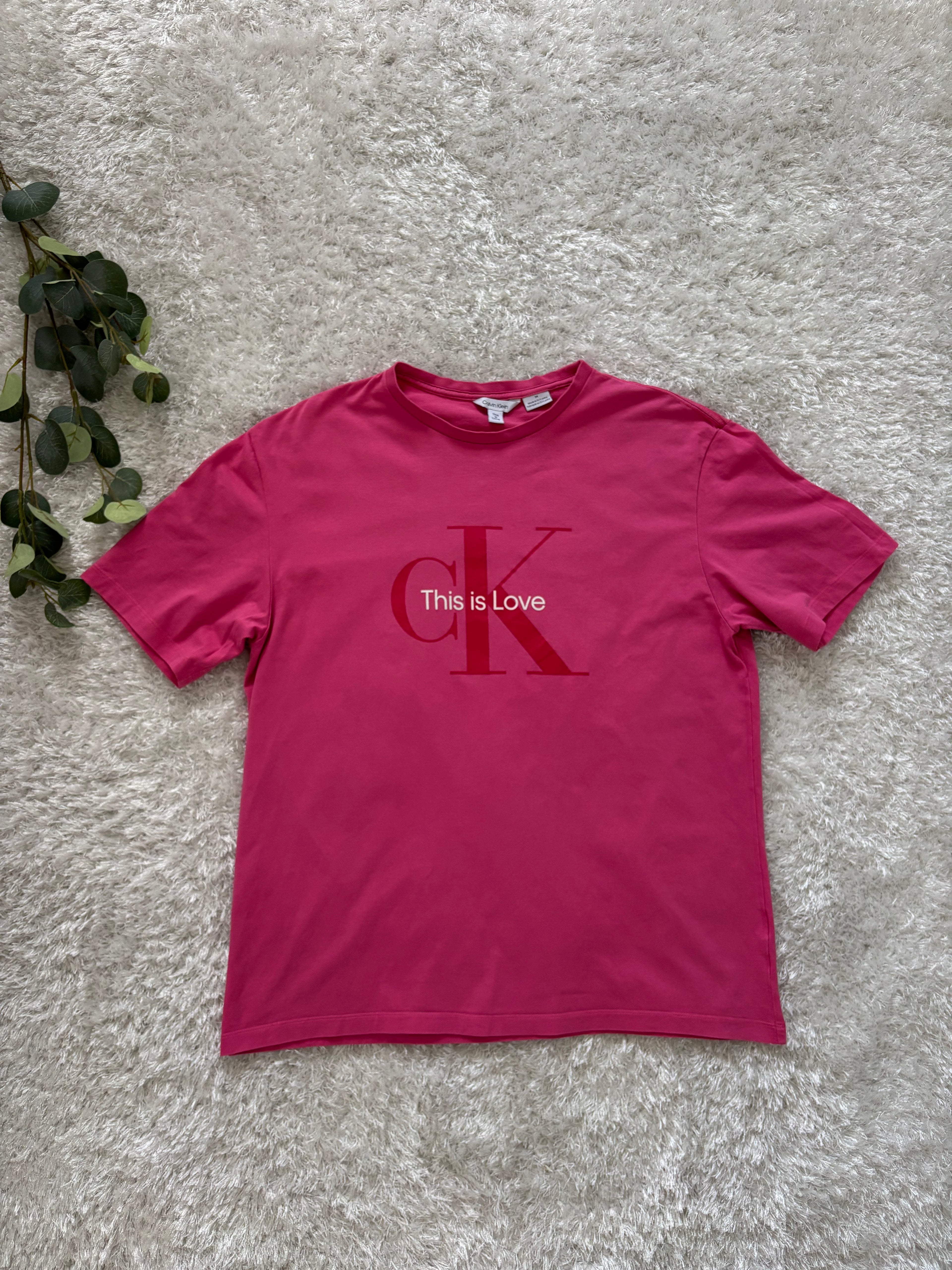 Calvin Klein T-Shirt