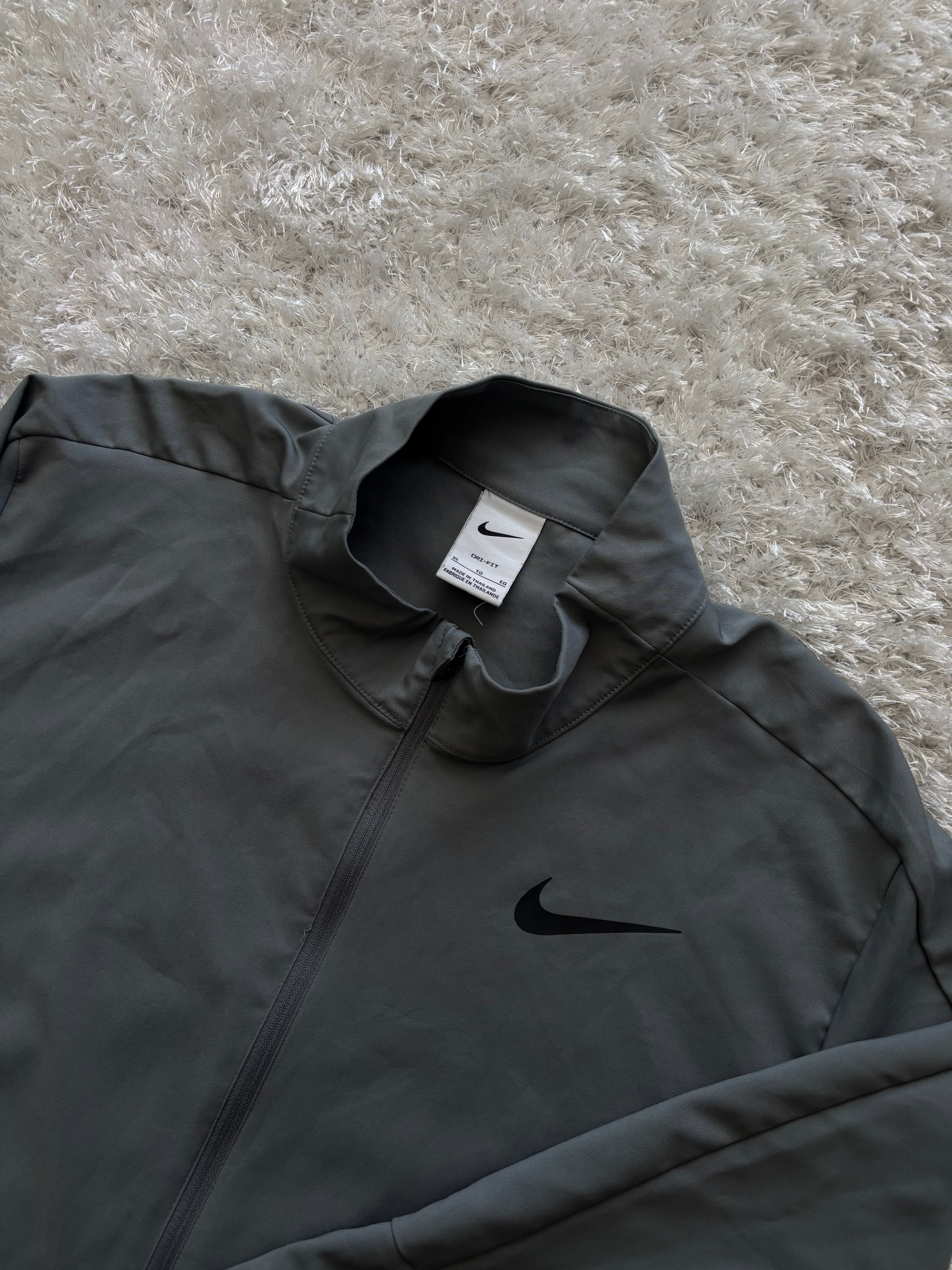 Nike Zip-Up