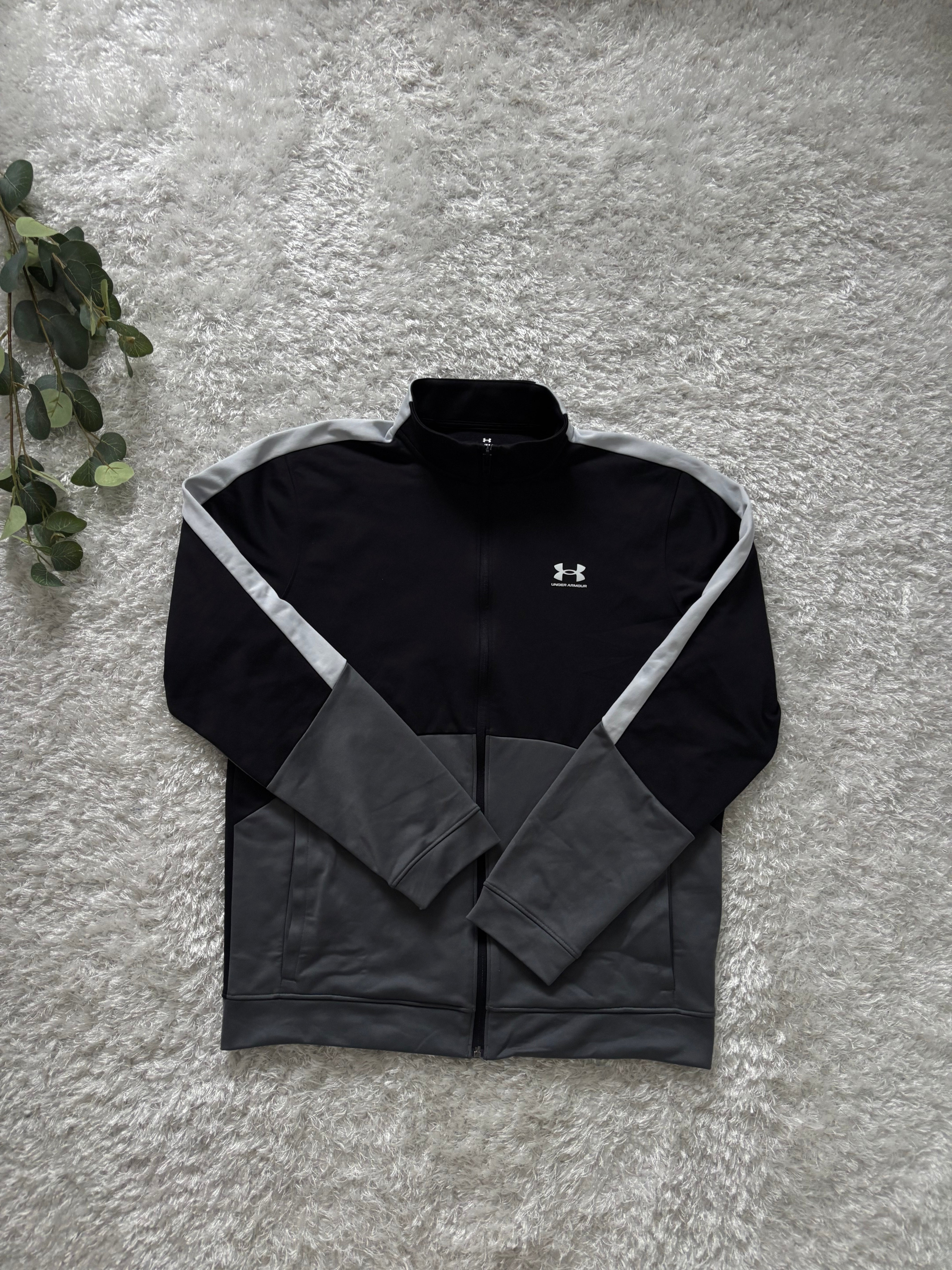 Under Armour Zip-Up