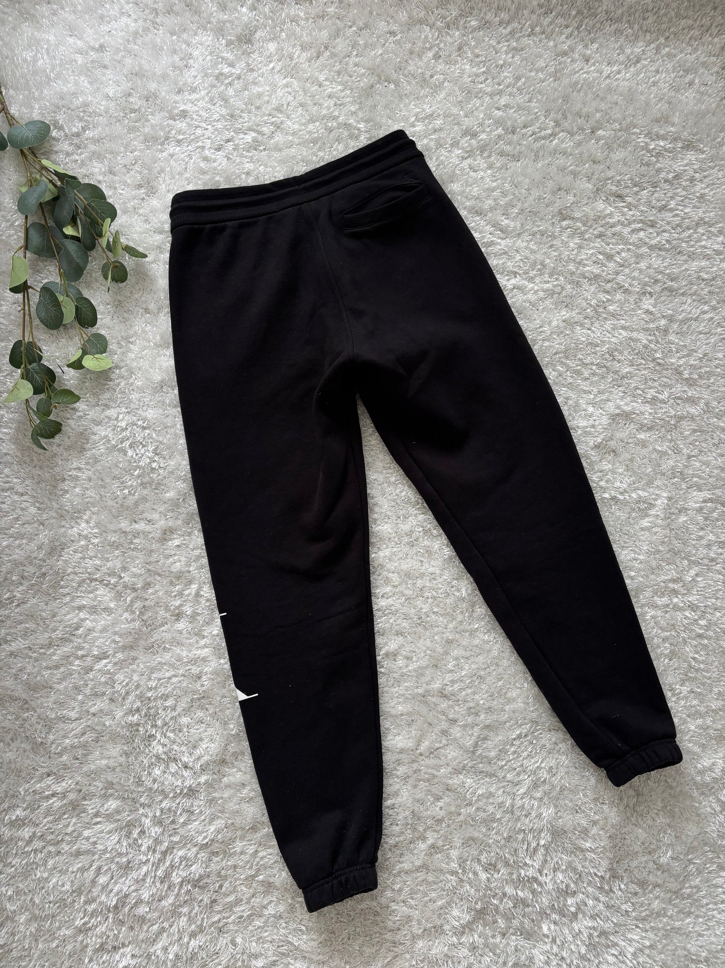 Calvin Klein Sweatpants