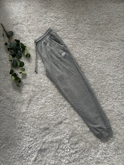 Nike TrackPants