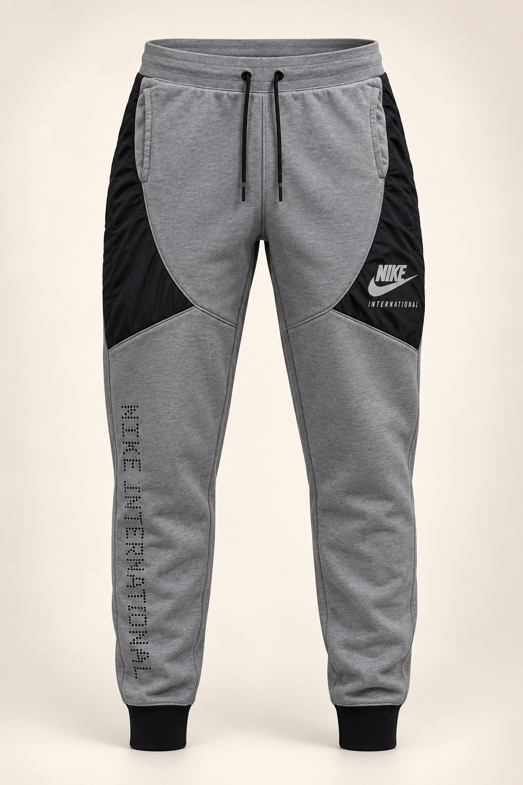 Nike TrackPants