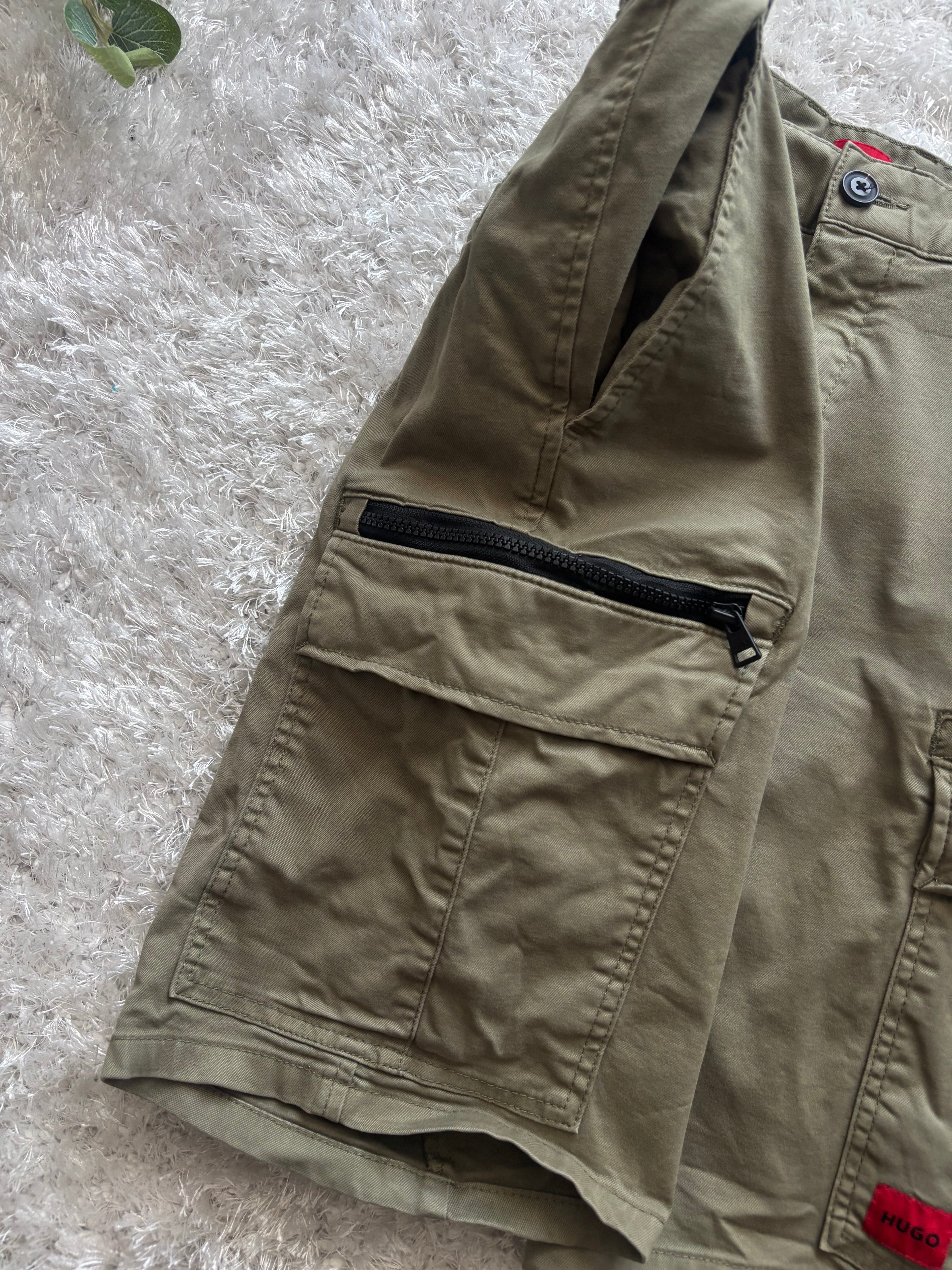 HUGO Cargo Pants