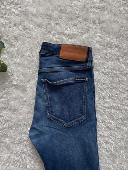 Calvin Klein Jeans (32)