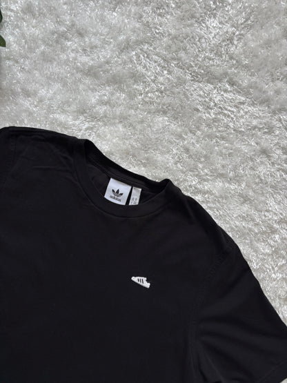 Adidas T-Shirt