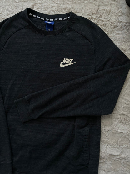 Nike Long Sleeve with Pockets