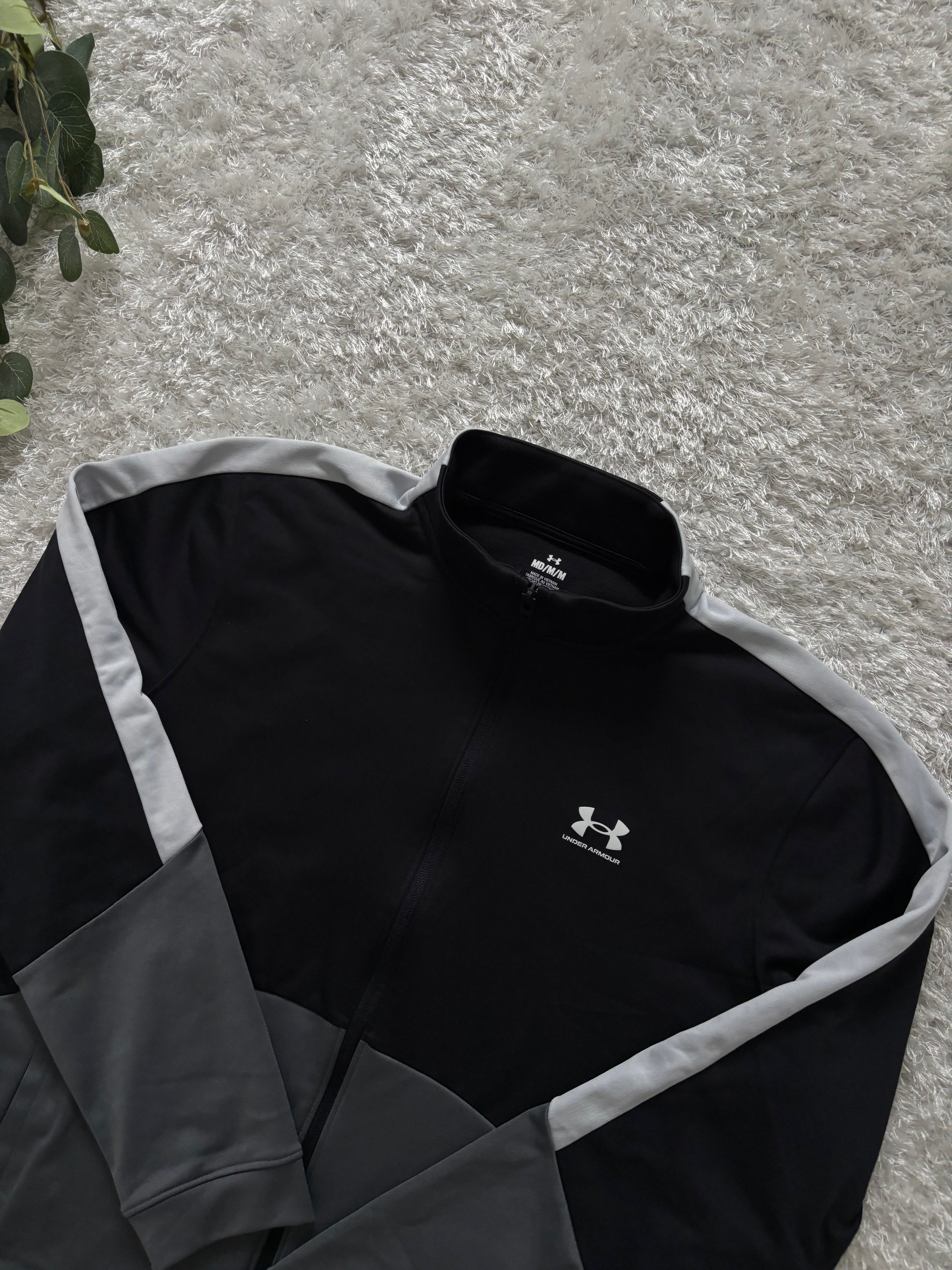 Under Armour Zip-Up