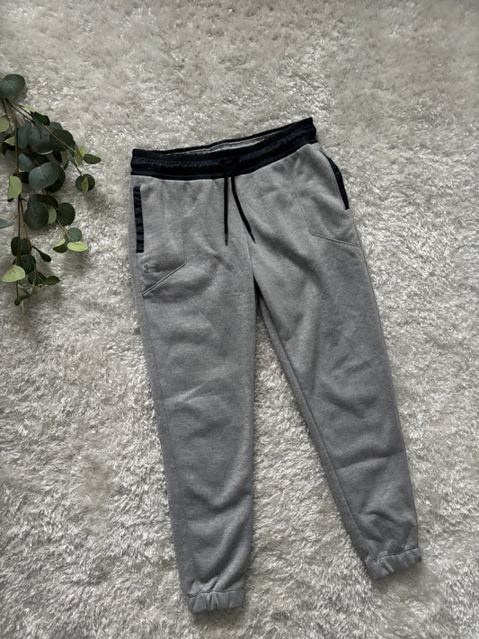 Under Armour TrackPants