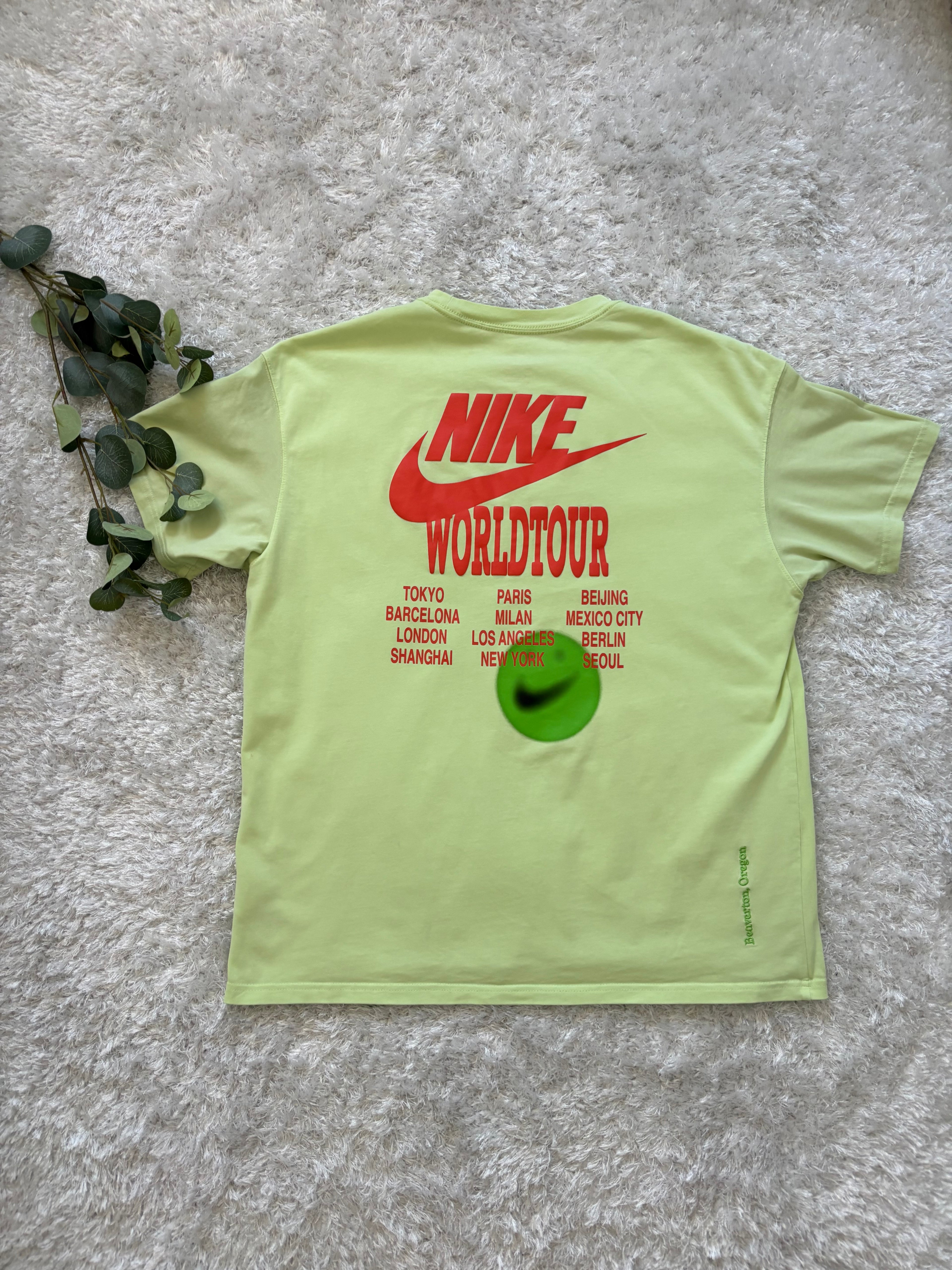 Nike Tee
