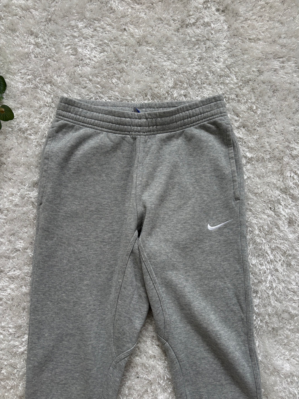 Nike TrackPants