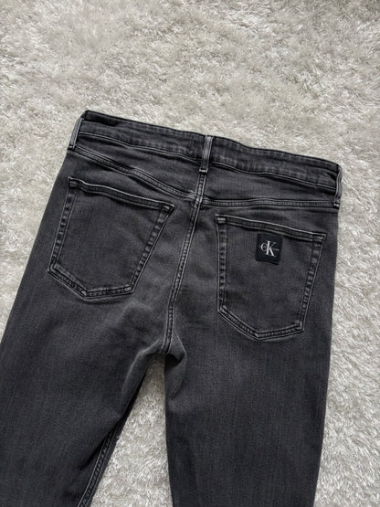 Calvin Klein Skinny Jeans (34)