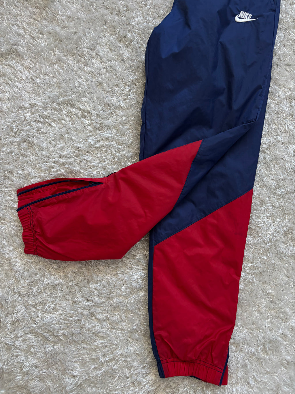 Nike TrackPants