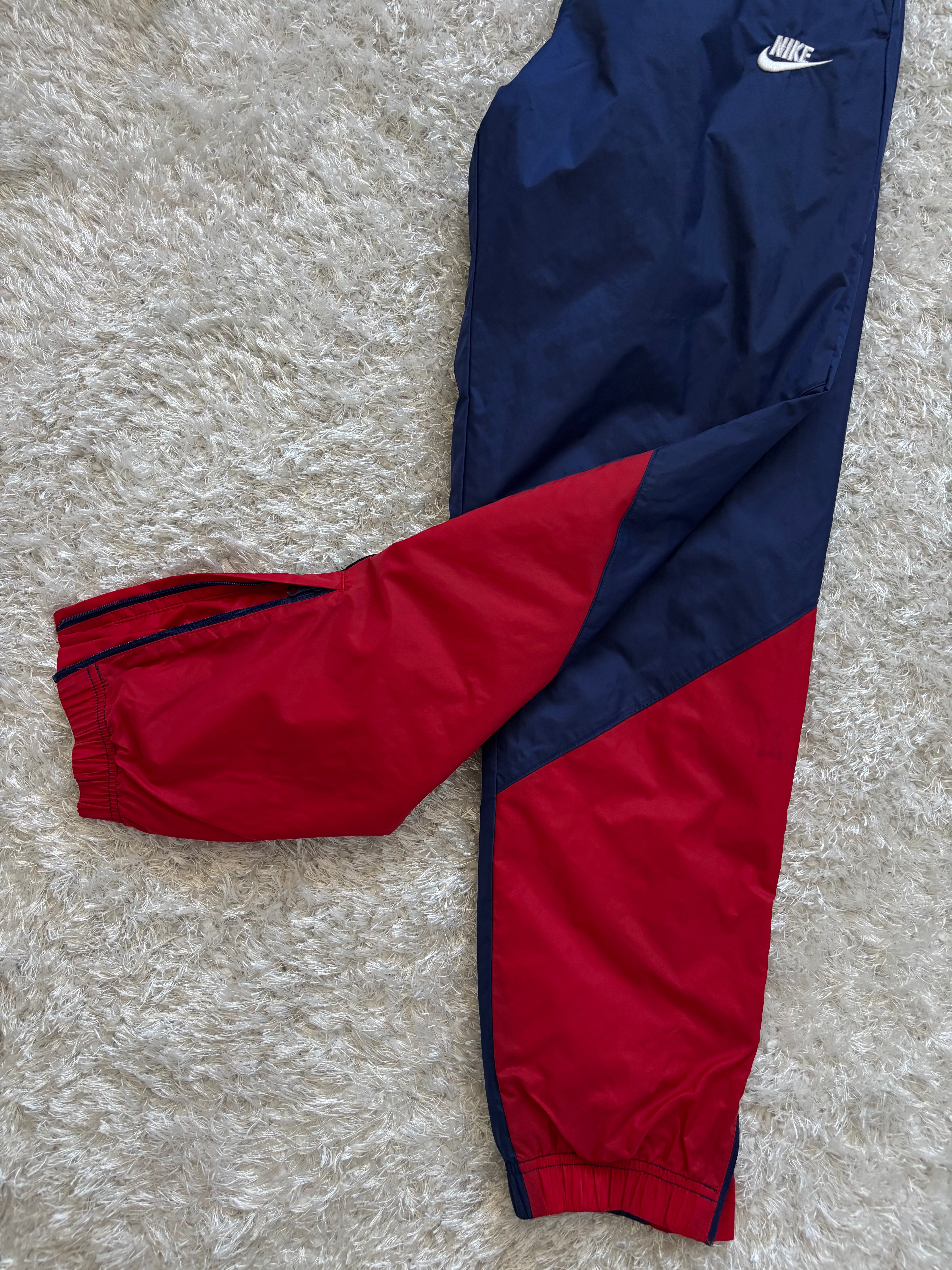 Nike TrackPants