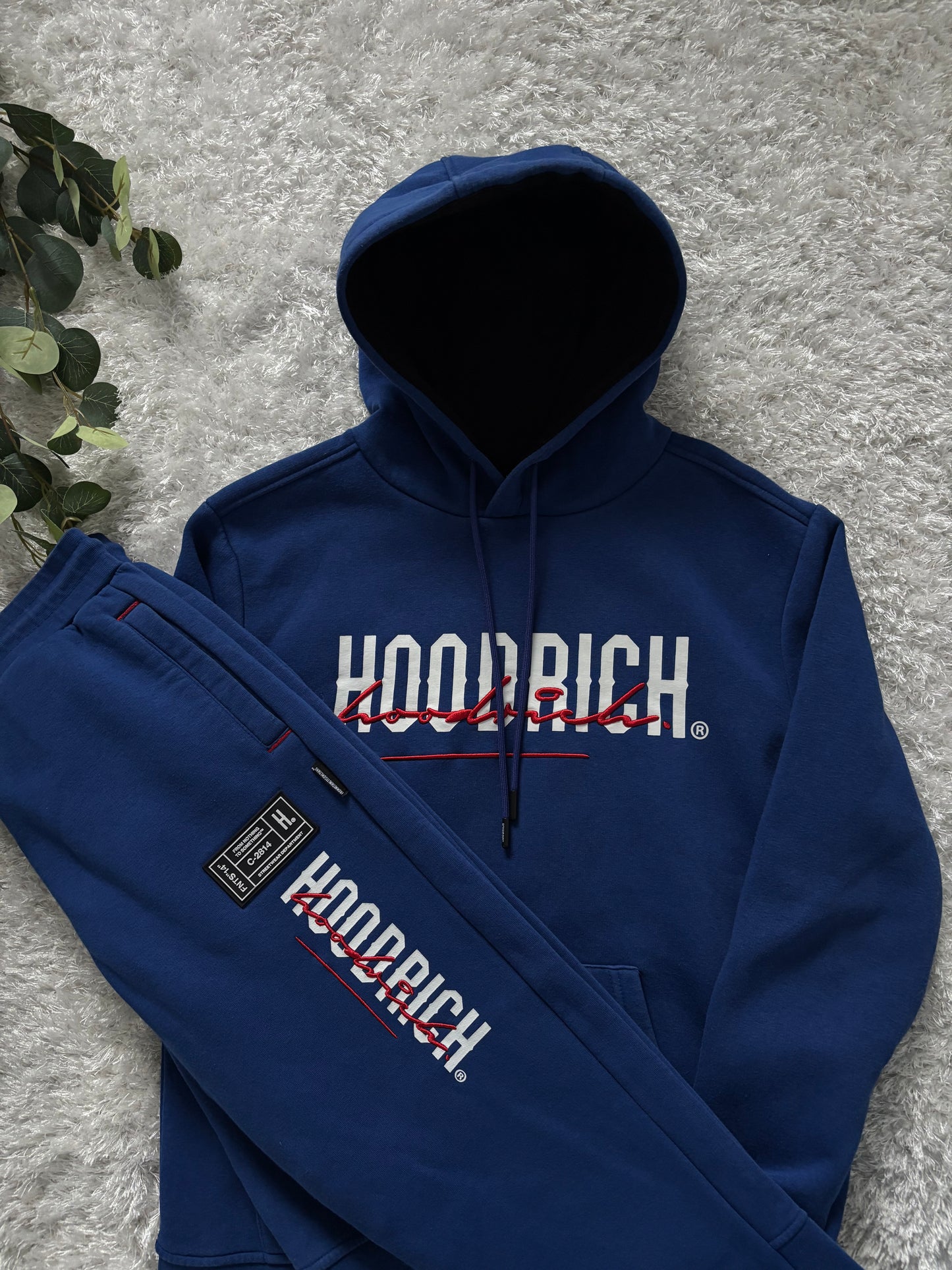 HOODRICH Set