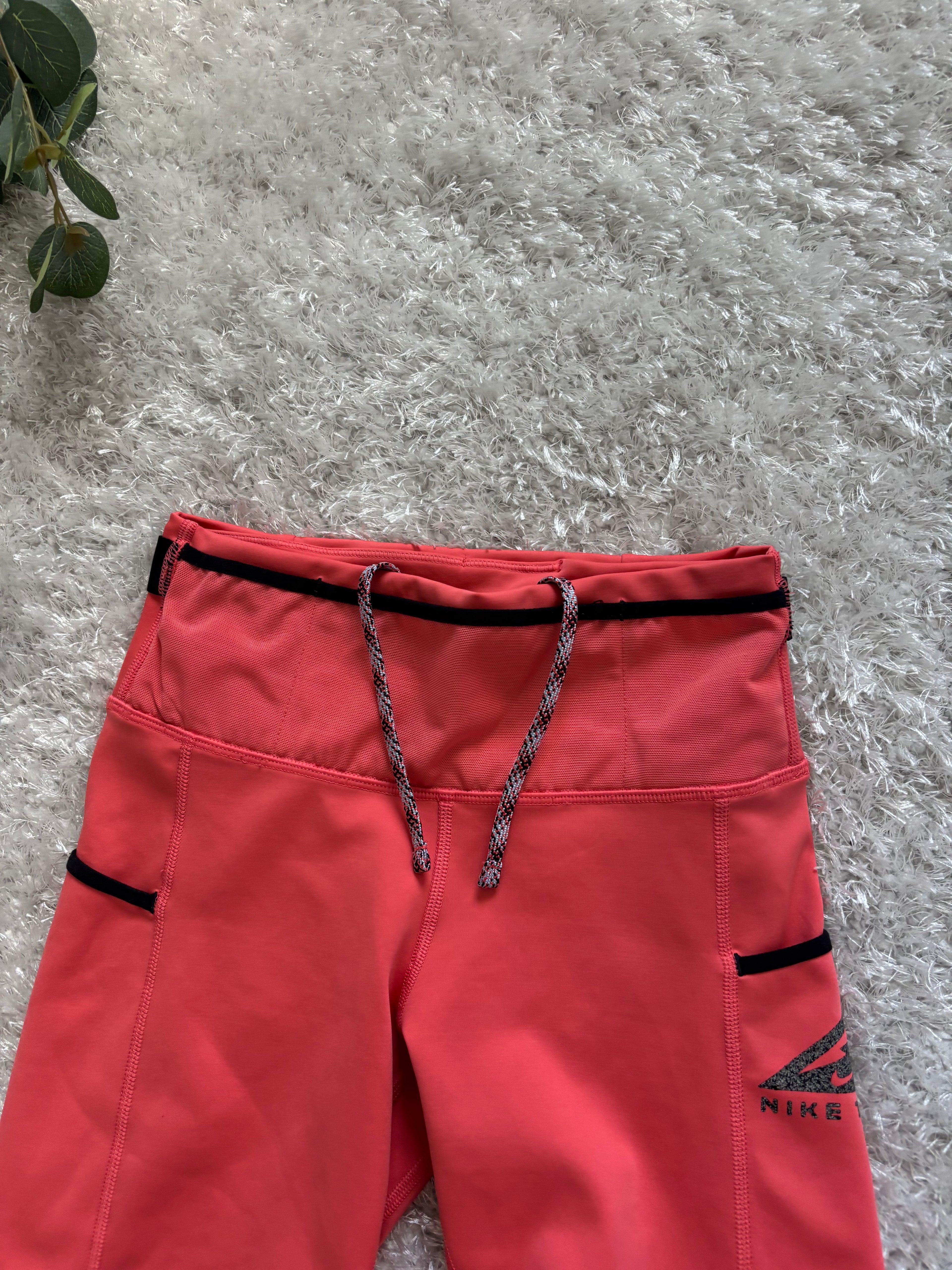 Nike Trail Leggings (Дамско)