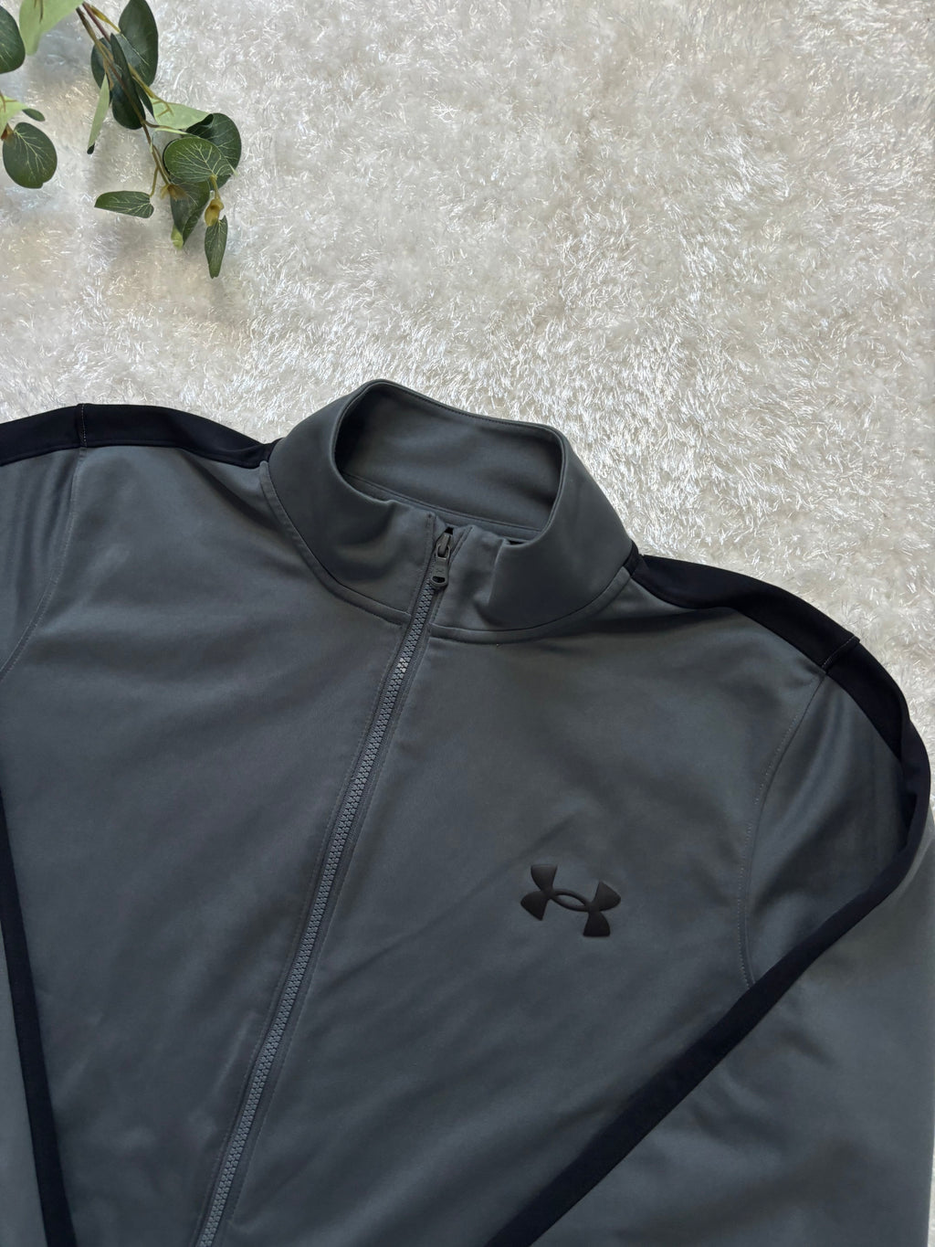 Under Armour Zip-Up