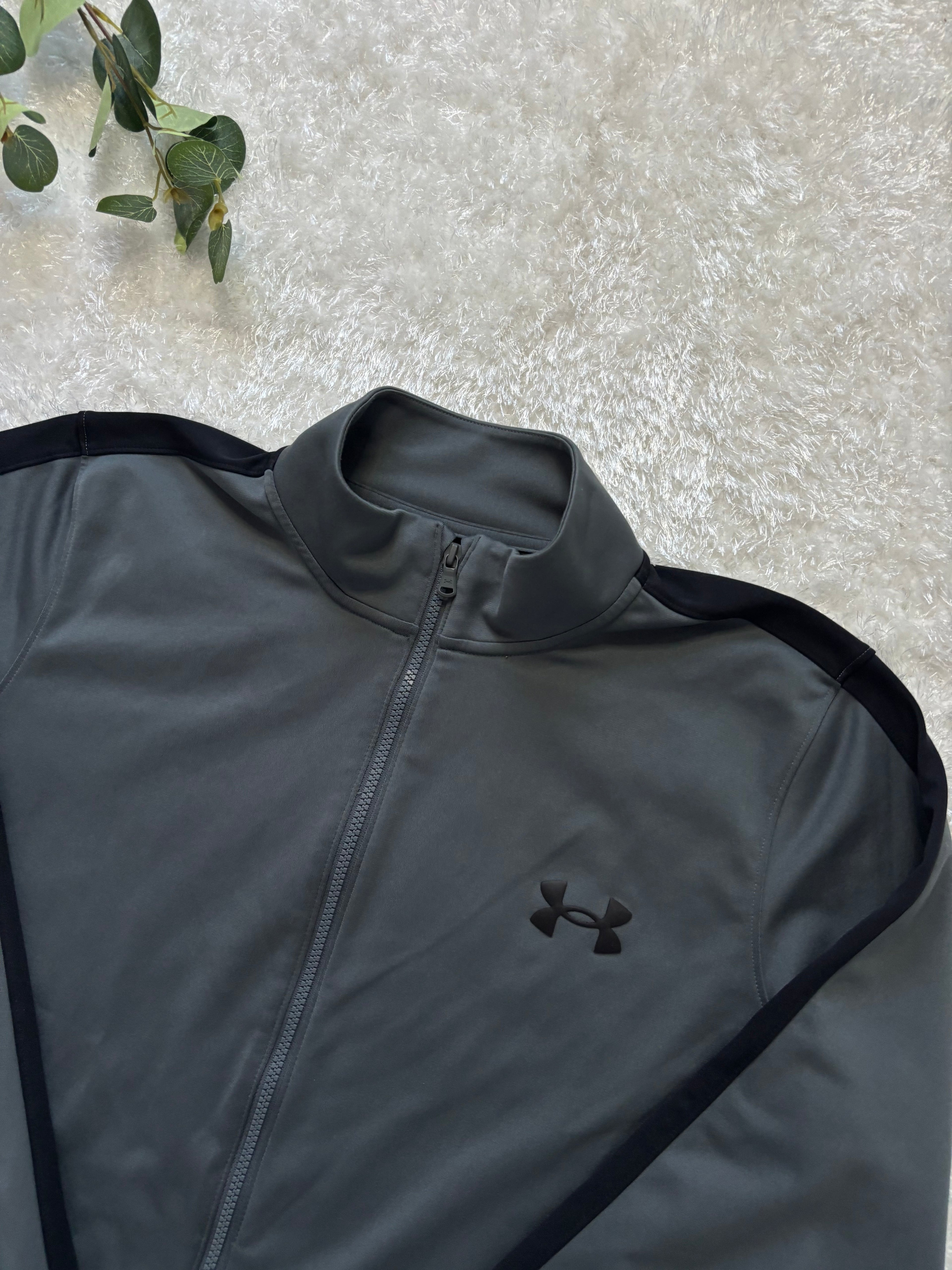 Under Armour Zip-Up